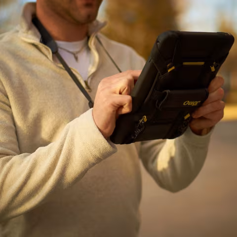 OtterBox Utility Series Latch for iPad iPad 2